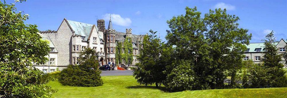 Breaffy Woods Hotel คาสเซิลบาร์ ภายนอก รูปภาพ