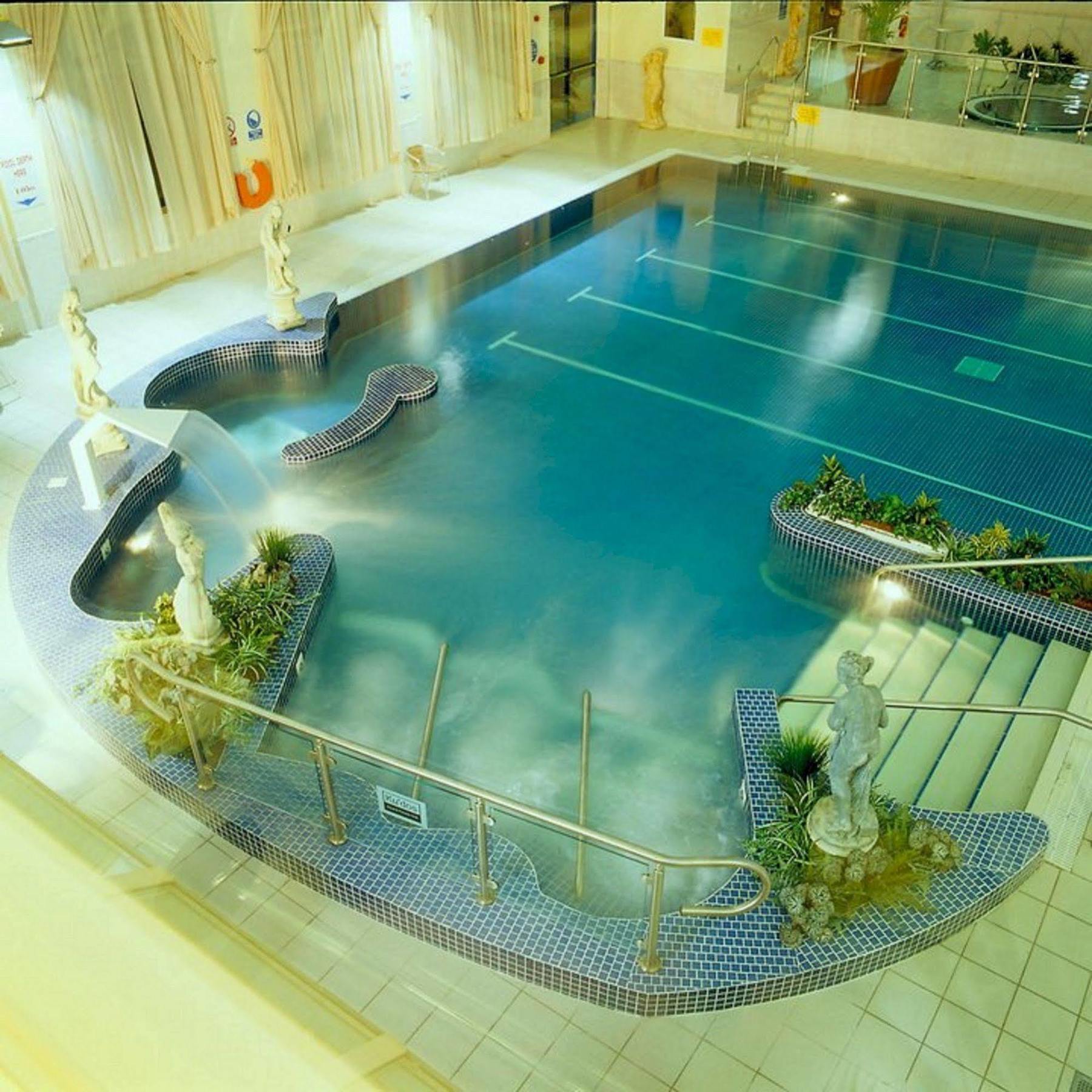 Breaffy Woods Hotel คาสเซิลบาร์ ภายนอก รูปภาพ